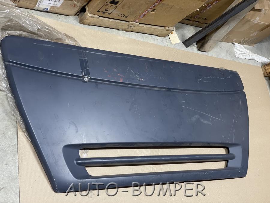 Iveco EuroCargo 2003-2008 Решетка радиатора 504032781